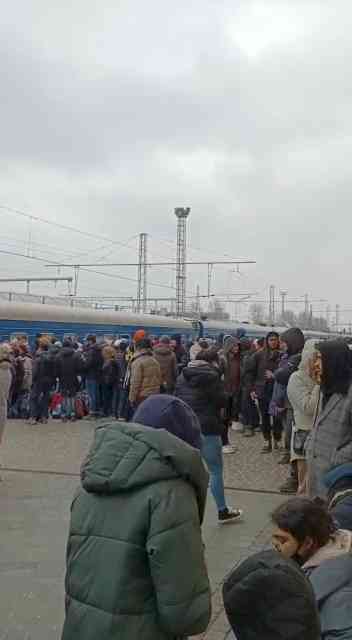 Around 17,000 Indian nationals have left Ukraine border: MEA