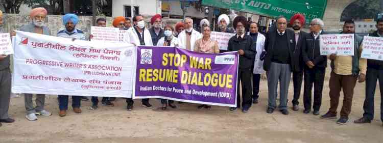 End war and resume dialogue immediately: IDPD