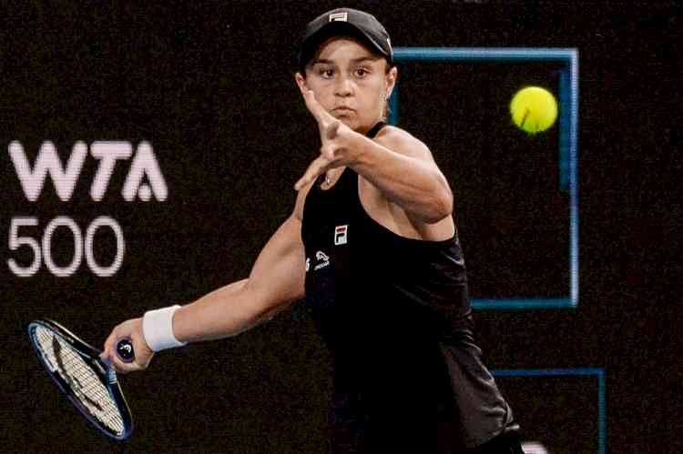 World No 1 Barty withdraws from Indian Wells and Miami, aims for April return