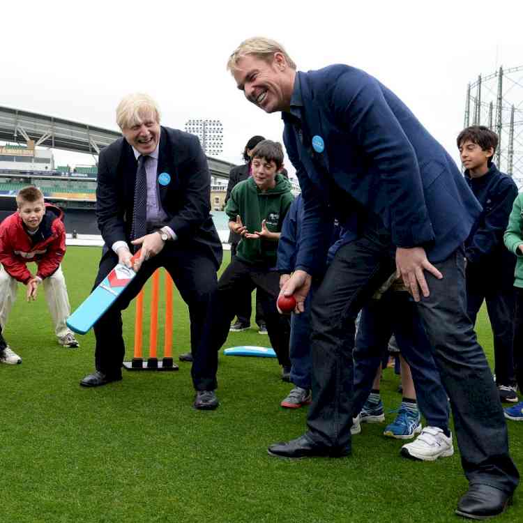 PM Boris Johnson, singer Mick Jagger lead England's tributes to Shane Warne