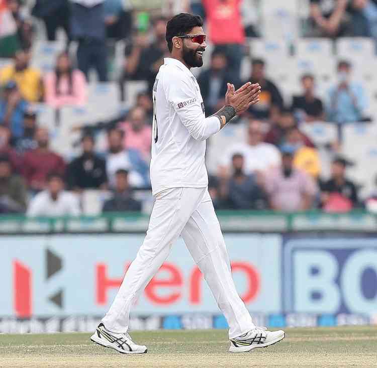 1st Test: Jadeja stars as India thrash Sri Lanka by an innings and 222 runs, take 1-0 lead