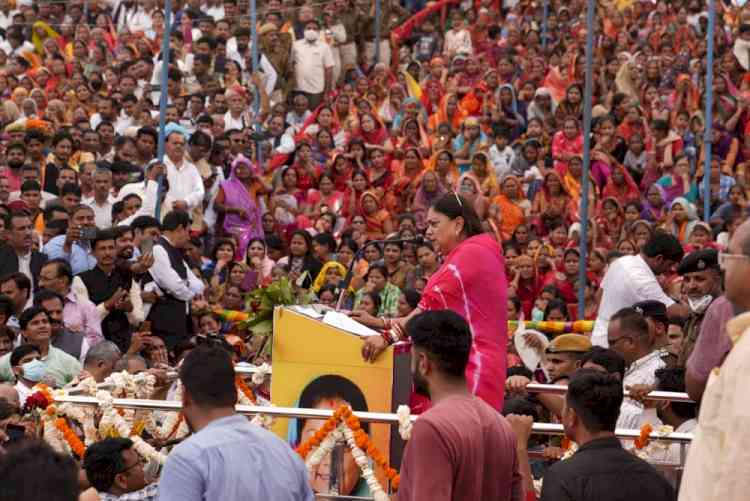 Amid fissures in Raj BJP, Raje raises 'Ab hamari paari-2023 ki baari!' slogan on her B'day