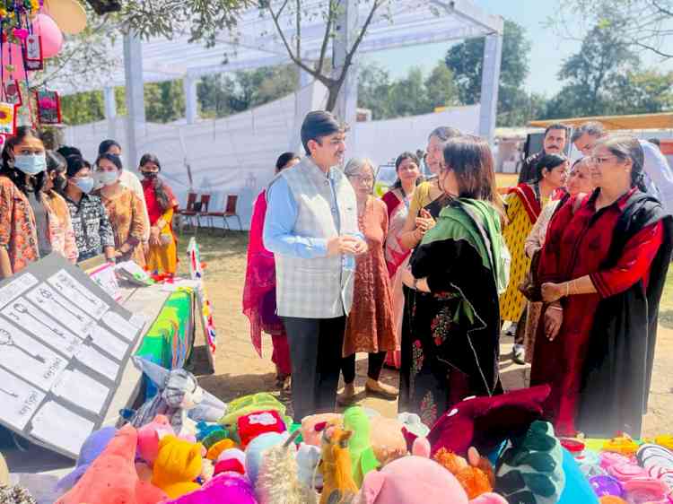 Home Science Students showcased their talent at Iconic Week of Azadi ka Amrit Mahotsav