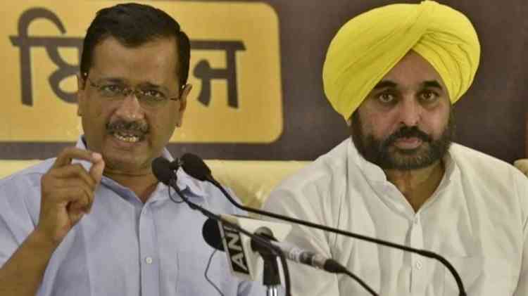 AAP and Congress promise freebies of thousands of crores to Punjab voters, but where is the money?