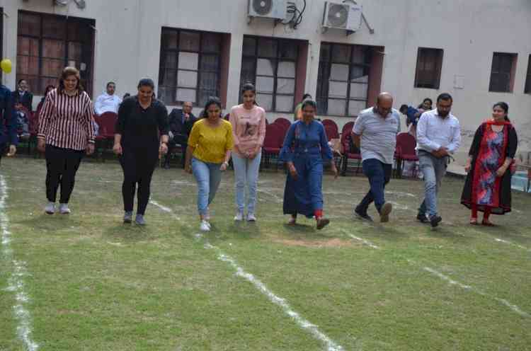 ’Family Fun Day’ organised at Apeejay School