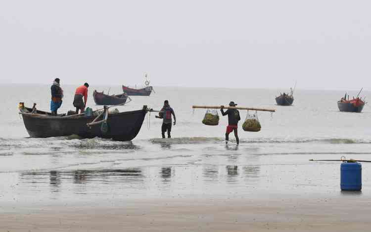 Over 500 Gujarati fishermen languishing in Pak jails, Assembly told