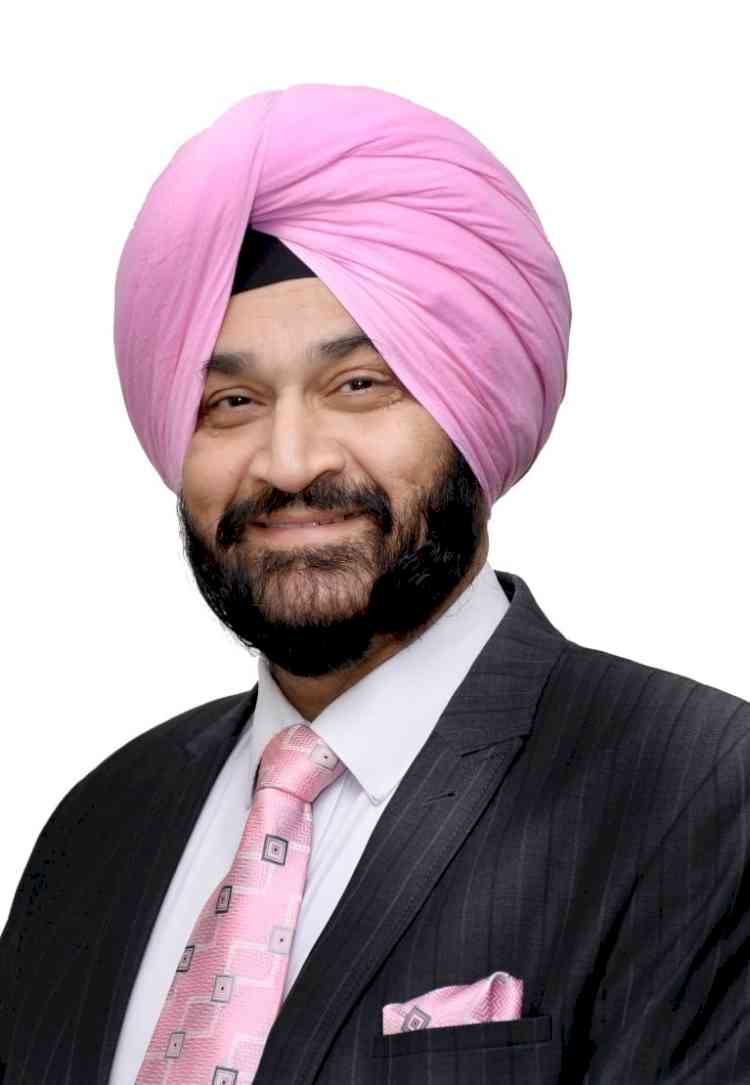 Principal Dr. Gurpinder Singh Samra became Senator of GNDU