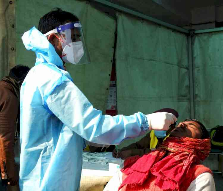 India reports 1,761 fresh Covid cases, 127 deaths