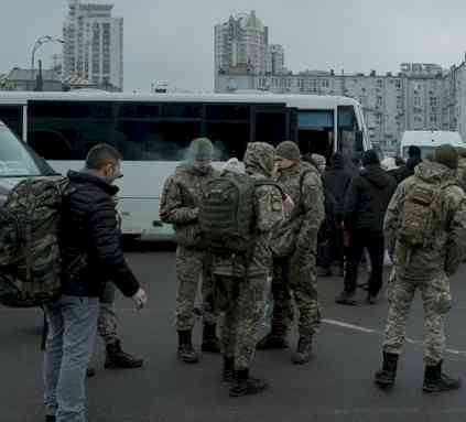 Russia claims it destroyed a Kiev shopping centre used for rocket launchers