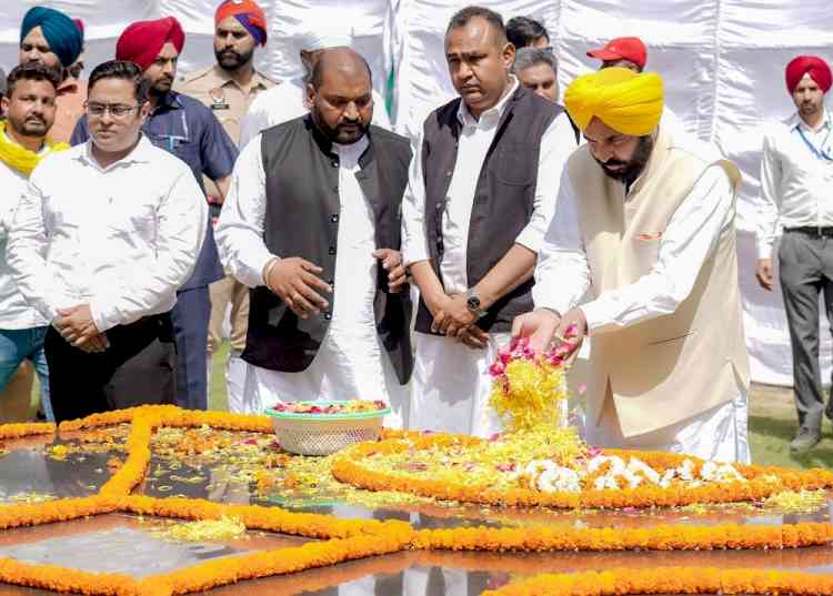 Will make efforts for martyr status to Bhagat Singh: Punjab CM