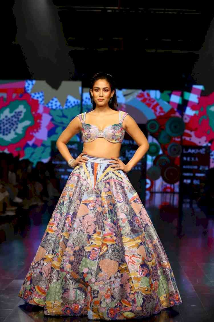In pictures: FDCI x Lakme Fashion Week 2022 Day 3 highlights