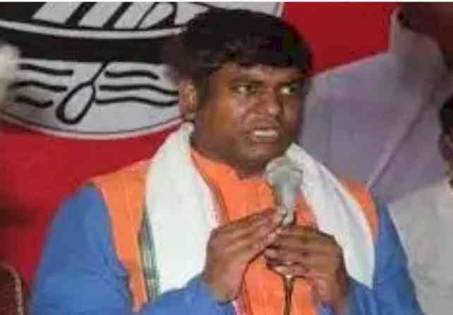 Mukesh Sahani sacked as Bihar Minister