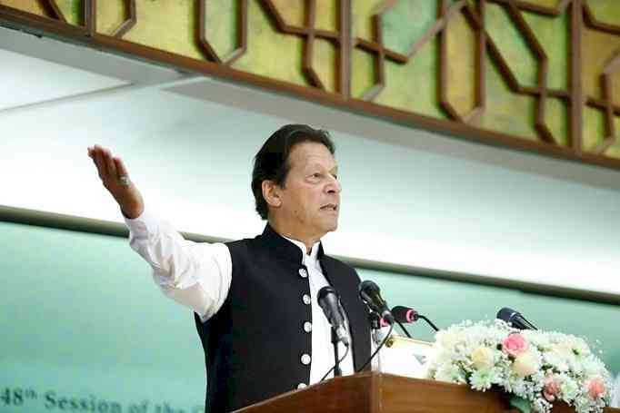 Whether I lose my govt or life, I will never forgive these corrupt leaders: Imran Khan