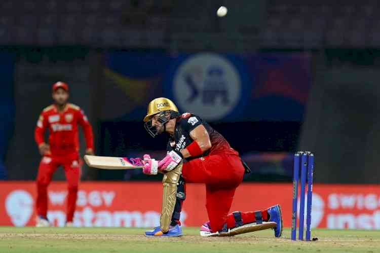 IPL 2022: Du Plessis, Kohli and Karthik power RCB to 205-2 against Punjab