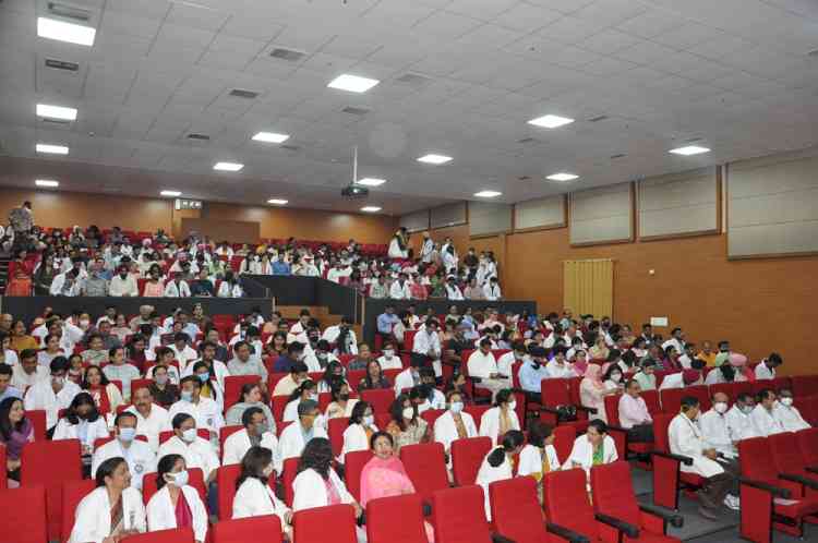 White Coat Ceremony held for fresh medicos of MBBS batch 2021