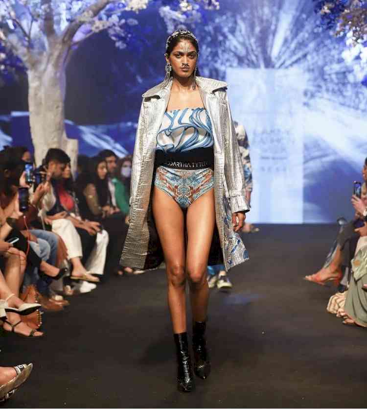 Grand Finale: FDCI x Lakme Fashion Week 2022