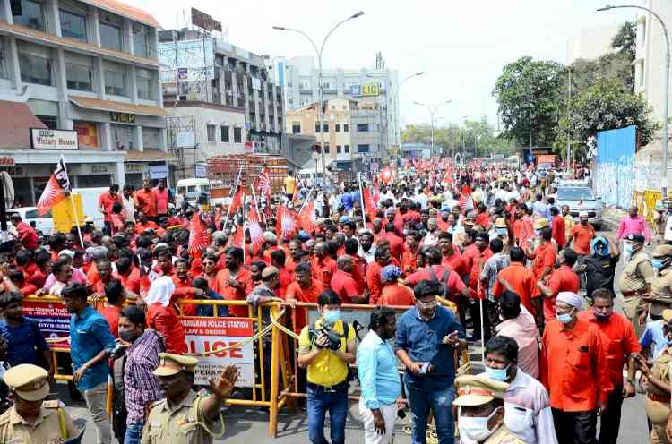 CPI-M congratulates working class for successful 48-hour strike