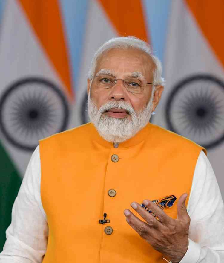 Modi meets BJP MPs from Guj; discusses strategy for assembly polls