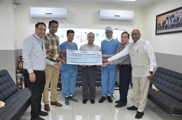 Generous contribution by Vardhman for treatment of poor patients at DMCH 