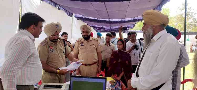 In a unique initiative Ferozepur police organize grievance redressal camp  