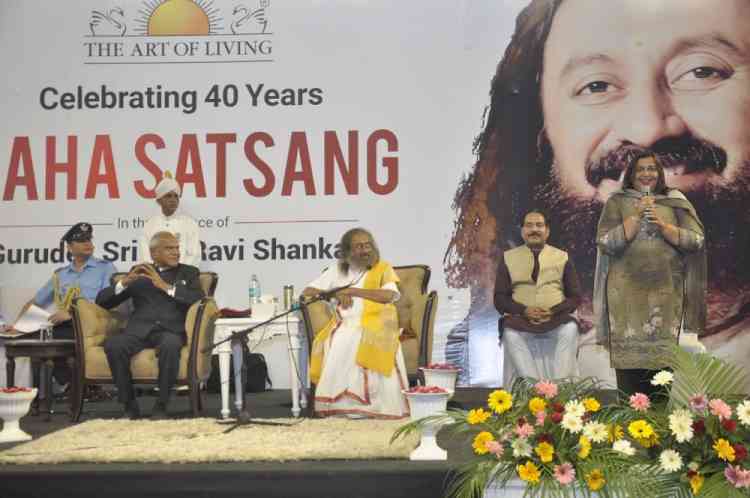 Gurudev Sri Sri Ravi Shankar holds Mahasatsang at site of the upcoming `The Wellness City’