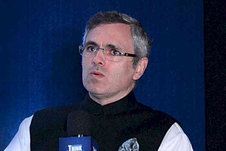 Omar condemns terrorist attack in Srinagar