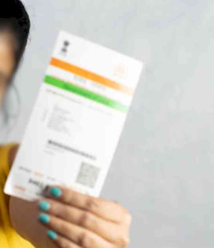 UP girl with Aadhar name glitch gets admission in school