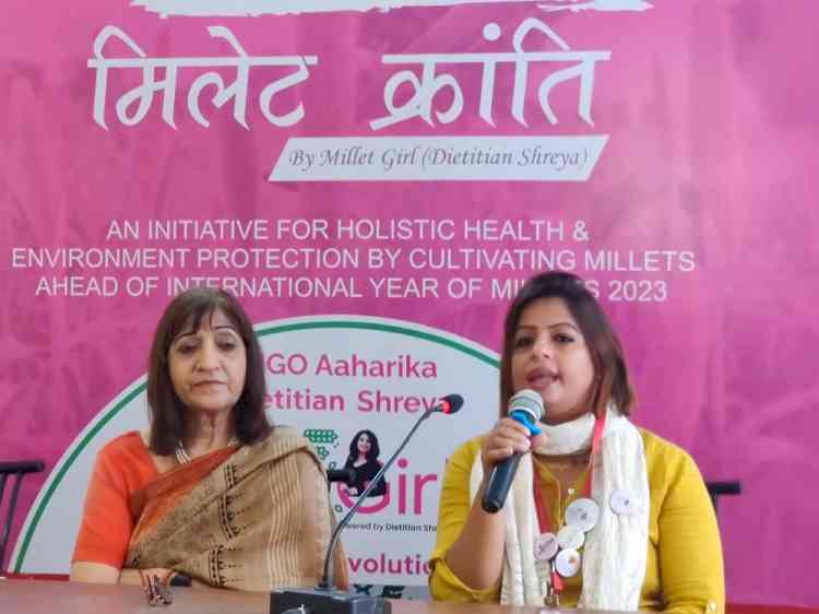 Millet girl dietician Shreya submits memorandum to Haryana CM Manohar Lal Khattar on World Health Day 