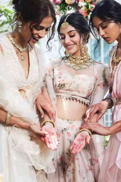 Rivaah by Tanishq unveils its ‘Romance of Polki’ collection on metaverse