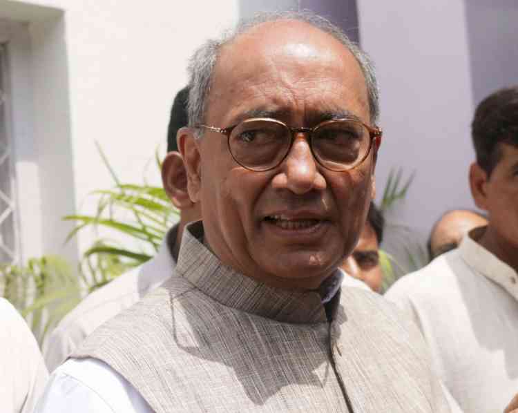 FIR against Digvijaya Singh for 'fake' post on Khargone violence