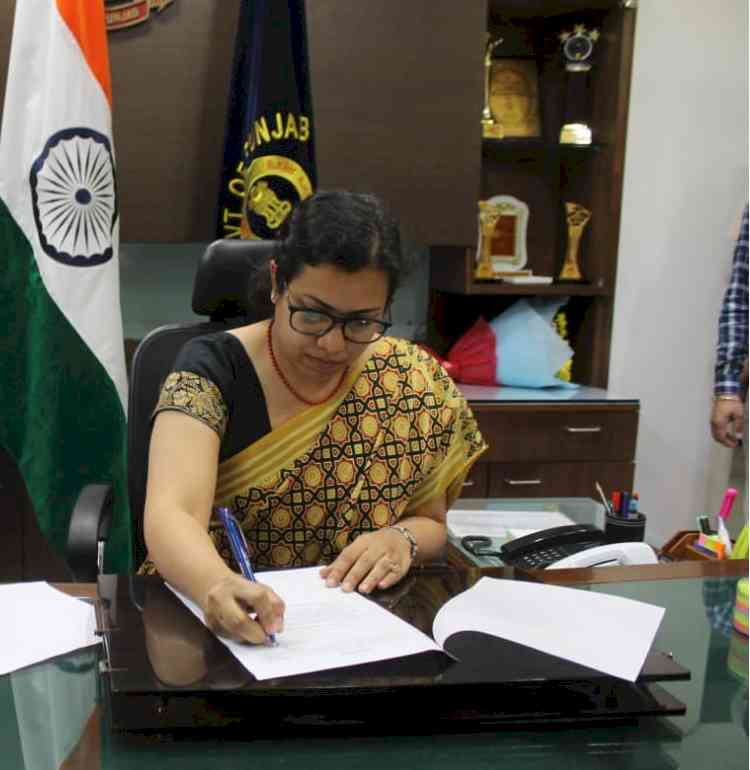 Surabhi Malik assumes charge as Deputy Commissioner Ludhiana