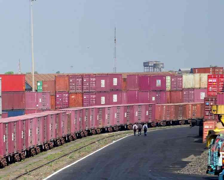 India's March merchandise exports rise over 19%, imports 24%