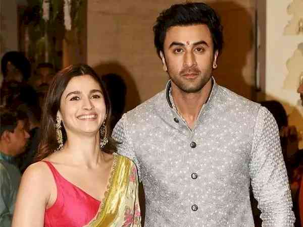 Ranbir-Alia wedding: Alia's 'Dilbaro' played at Mehendi ceremony