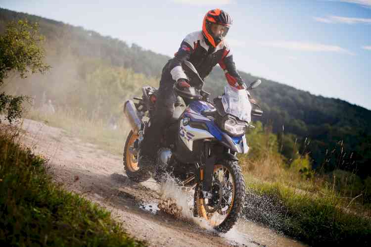 Back with a Bang. The new BMW F 850 GS and BMW F 850 GS Adventure launched in India.