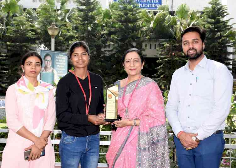 KMV’s Ramandeep Kaur bags Gold medal in 14th North Zone Softball Championship 