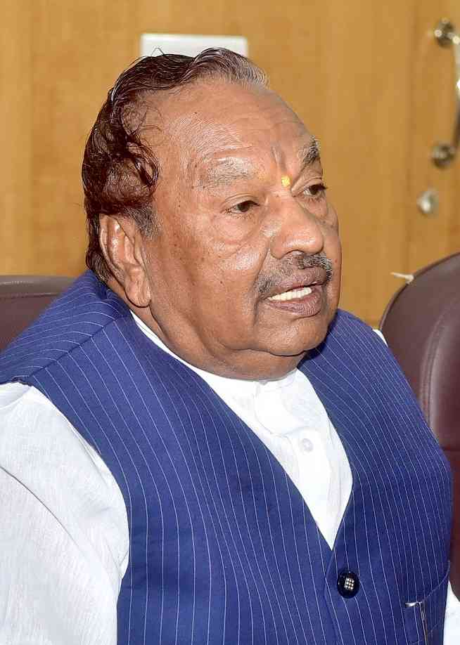 Resignation not enough, Eshwarappa must be arrested: K'taka Congress