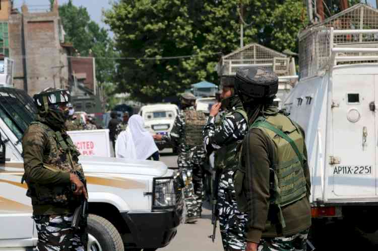 4 terrorists killed in encounter at J&K's Shopian