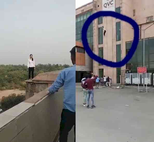 Deaf and mute girl jumps off Delhi's Akshardham metro station; critical