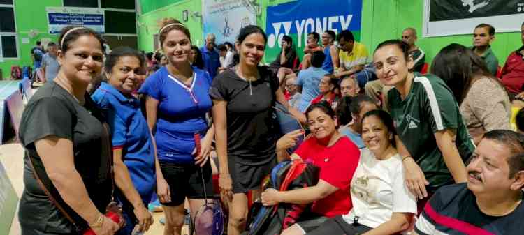 Top seeds sail through to quarter finals in YONO SBI All India Masters’ Badminton Tournament
