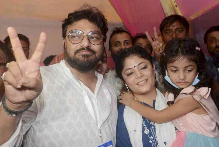 Trinamool's Babul Supriyo, Shatrughan Sinha script wins in bypolls