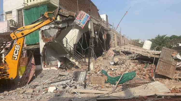 Khargone woman offered new house after her PMAY home razed in post-riots drive