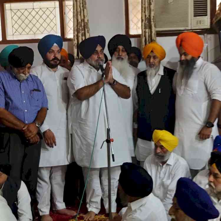 Sukhbir asks Kejriwal not to play politics on SYL canal