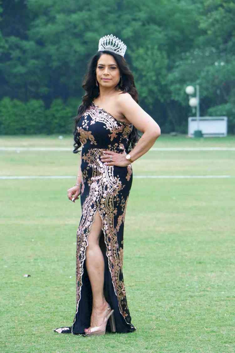 Chandigarh entrepreneur wins ‘Mrs Royale India International 2022’