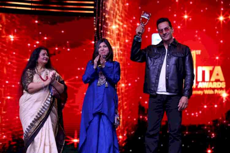 Sudhanshu Pandey wins 'Best Actor - Drama TV' award at Indian Television Academy Awards