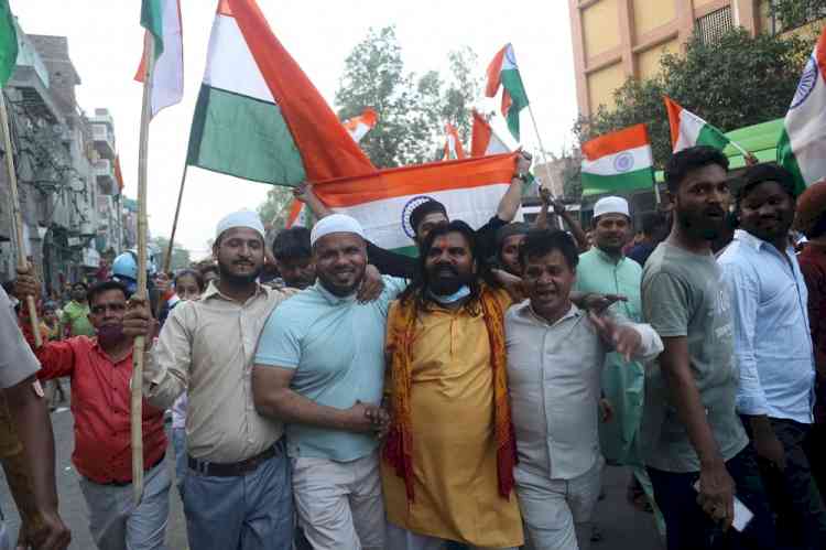 Hindus, Muslims take out Tiranga Yatra in riot-hit Jahangirpuri