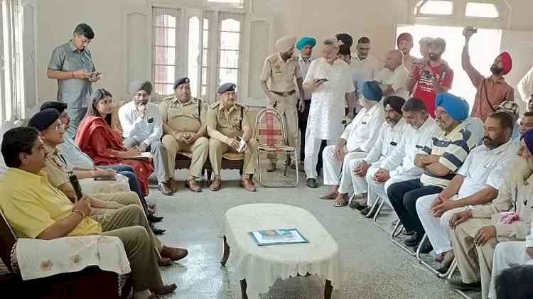 DC and SSP vow to wage war against drug menace, solicit fulsome support to make drug free district