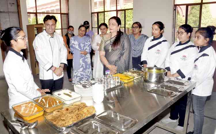 KMV organises food festival to showcase unity and integrity of country under Ek Bharat Shreshth Bharat