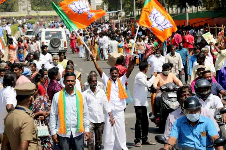 BJP workers protest in Coimbatore against removal of PM's photo