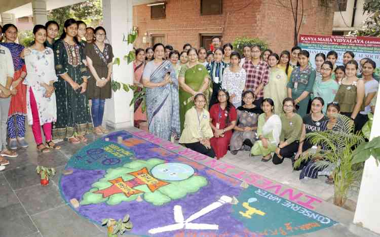 KMV successfully set up Mathematical Green Park in college campus