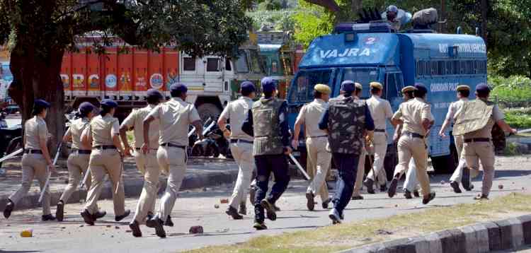Top police officials shifted after clash in Patiala, mobile internet services shut